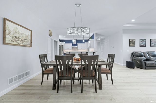 5734 Santera Drive, Fort Wayne, IN 46818