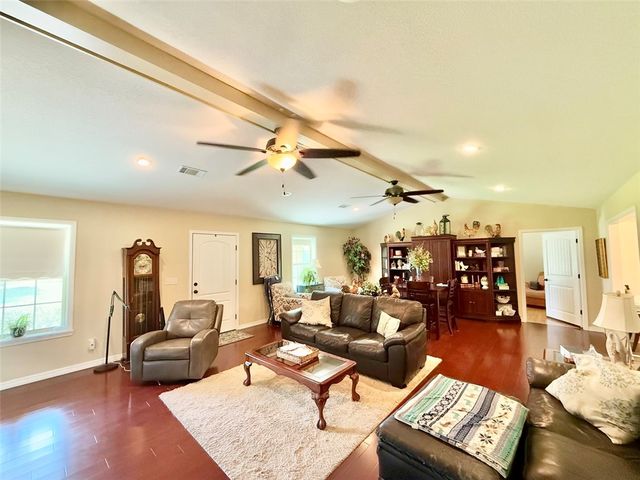 10035 Uphill Lane, Dardanelle, AR 72834