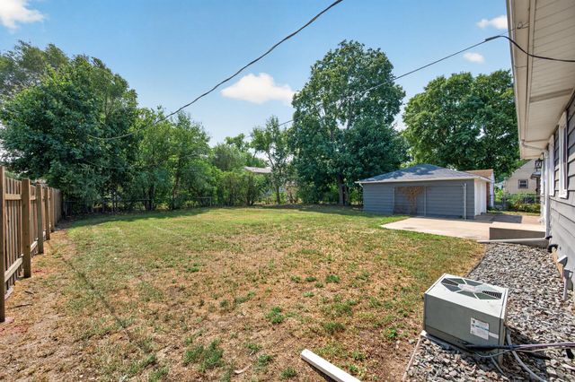 6817 47th Avenue N, Crystal, MN 55428