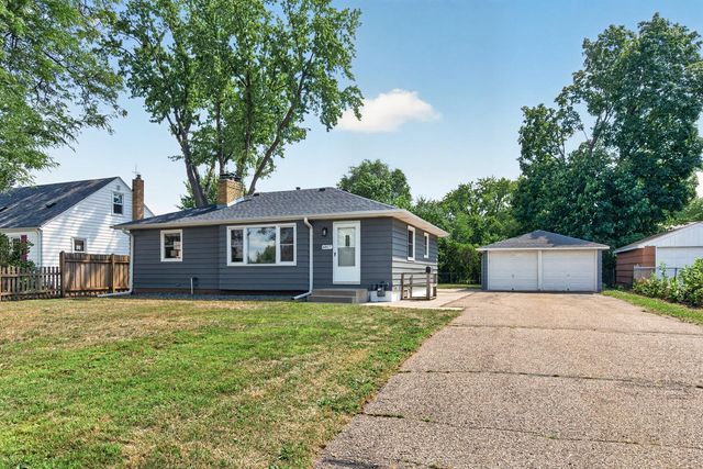 6817 47th Avenue N, Crystal, MN 55428