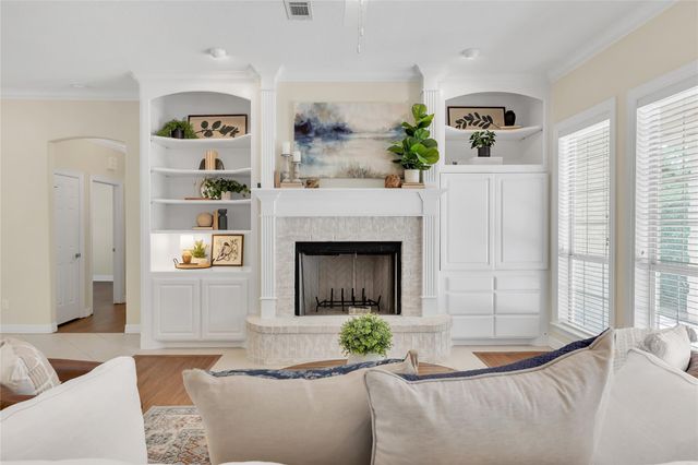 5924 Wild Horse Run, College Station, TX 77845