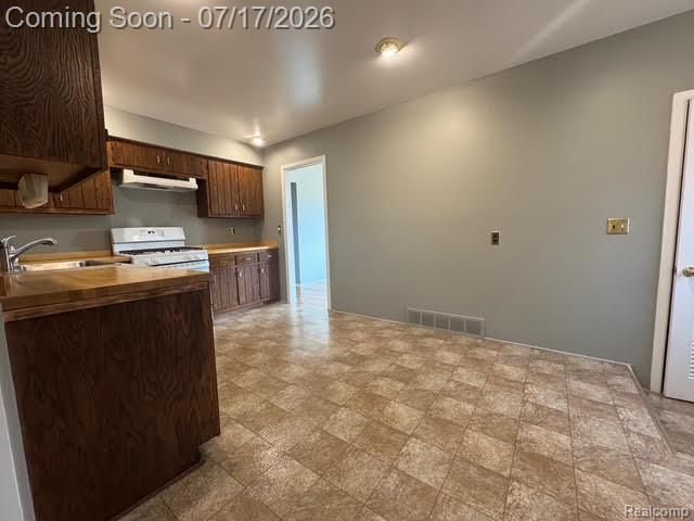 11219 Morgan Avenue, Plymouth, MI 48170