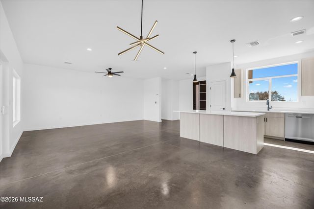 1564 Pinguinos Court, Rio Rico, AZ 85648