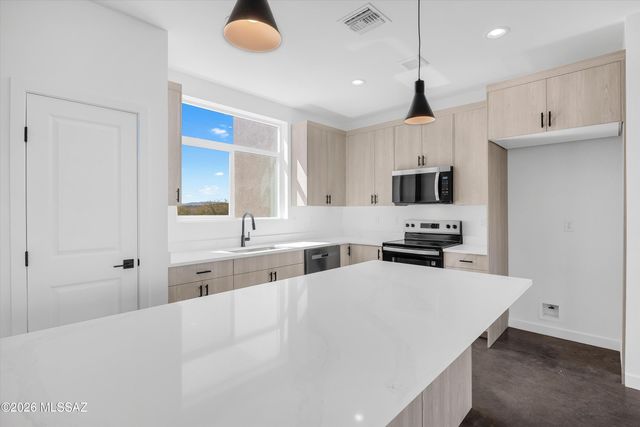 1564 Pinguinos Court, Rio Rico, AZ 85648