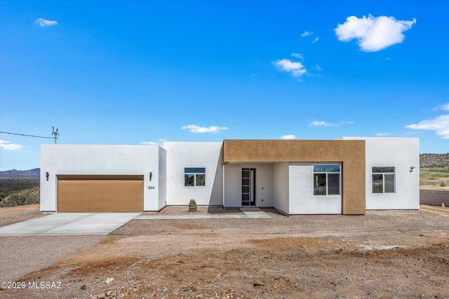 1564 Pinguinos Court, Rio Rico, AZ 85648