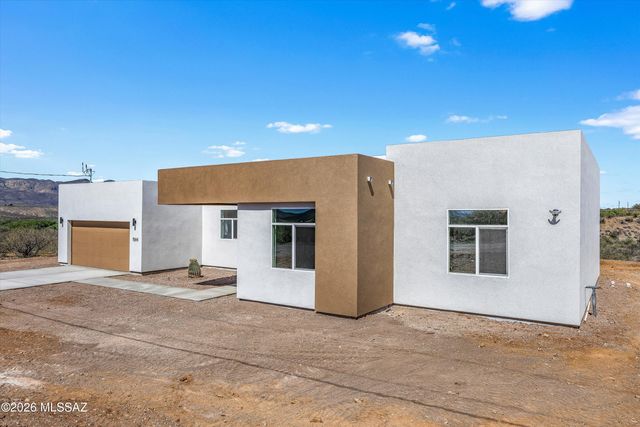 1564 Pinguinos Court, Rio Rico, AZ 85648