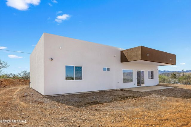 1564 Pinguinos Court, Rio Rico, AZ 85648