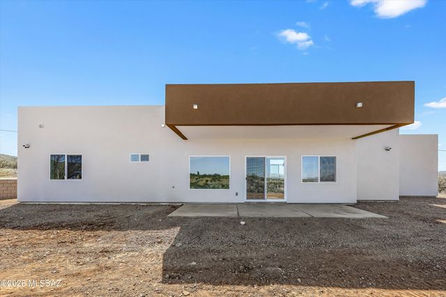 1564 Pinguinos Court, Rio Rico, AZ 85648