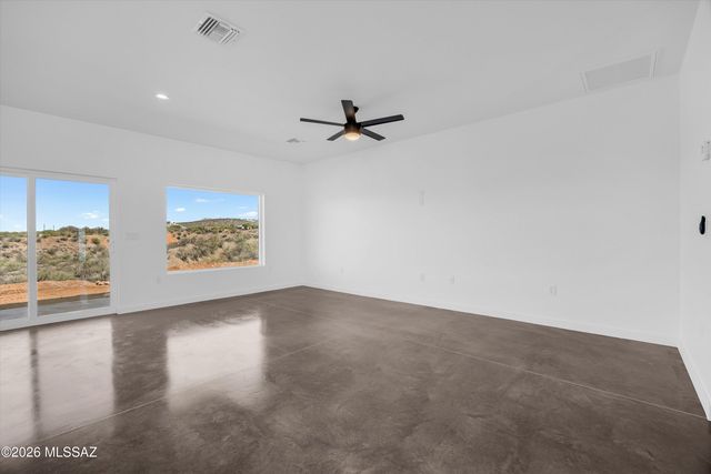 1564 Pinguinos Court, Rio Rico, AZ 85648