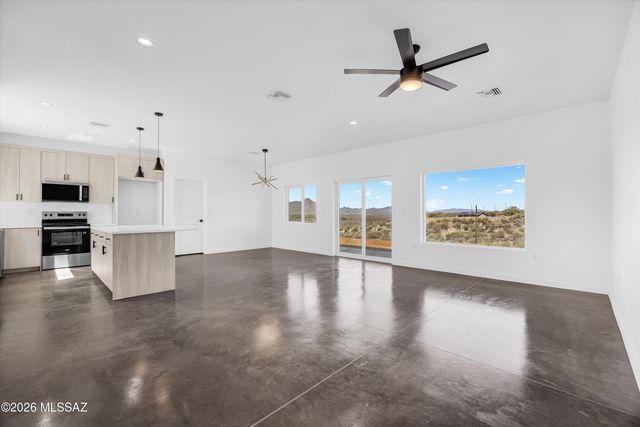 1564 Pinguinos Court, Rio Rico, AZ 85648