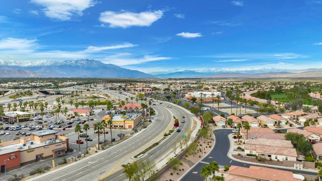 78490 Winsford Circle, Palm Desert, CA 92211