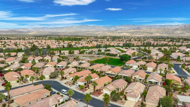 78490 Winsford Circle, Palm Desert, CA 92211