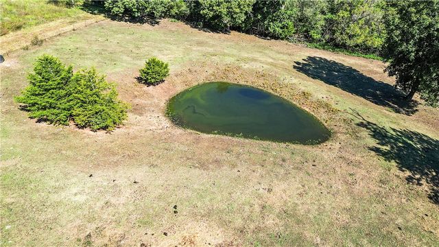 23 Pack Road, Noel, MO 64854