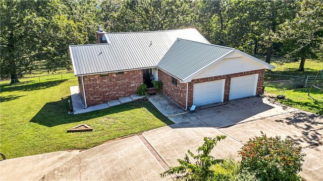 23 Pack Road, Noel, MO 64854