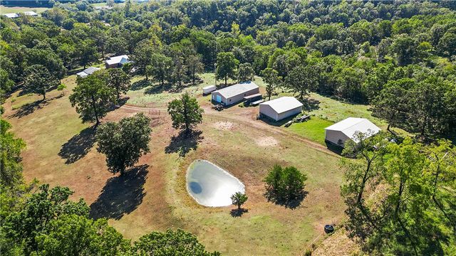 23 Pack Road, Noel, MO 64854