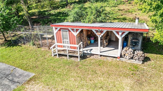 23 Pack Road, Noel, MO 64854