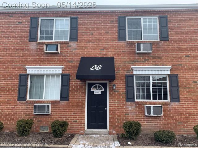 2440 Parmenter Boulevard 211, Royal Oak, MI 48073