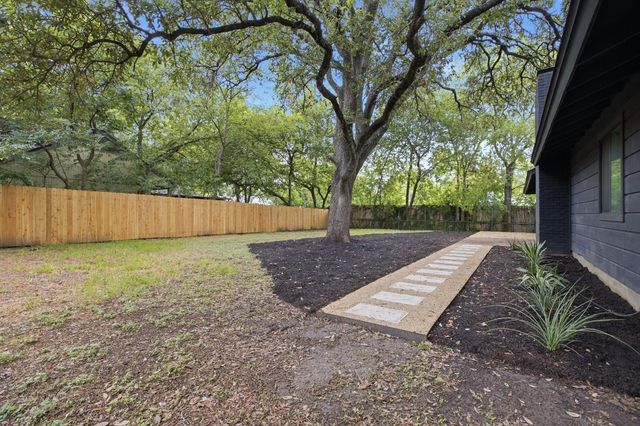 9004 Blue Quail DR, Austin, TX 78758