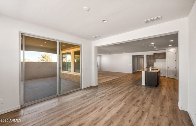 17604 W PASADENA Avenue, Litchfield Park, AZ 85340