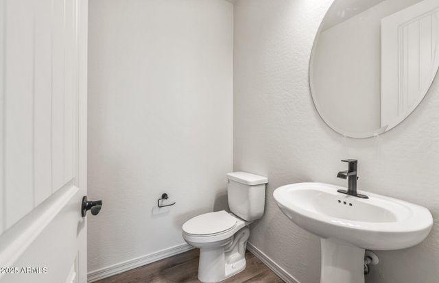 17604 W PASADENA Avenue, Litchfield Park, AZ 85340