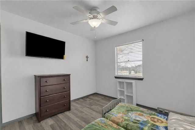 803 Gutensohn Road, Springdale, AR 72762