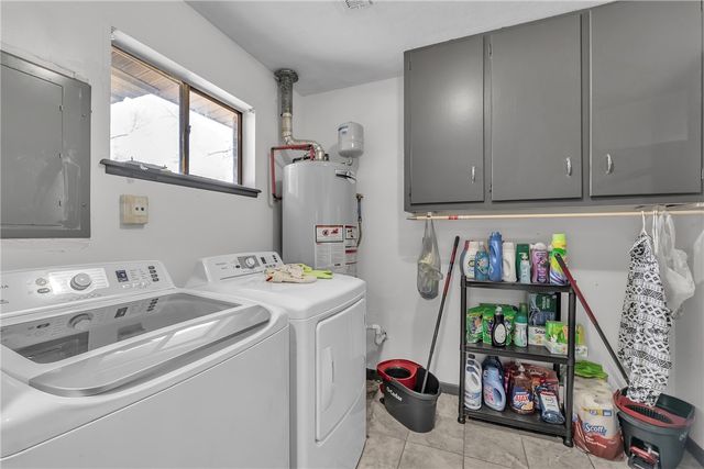 803 Gutensohn Road, Springdale, AR 72762