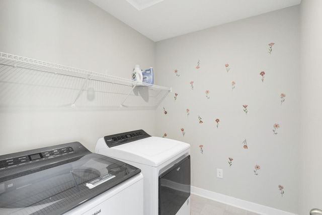 18203 Hideaway Trail, Lakeville, MN 55044