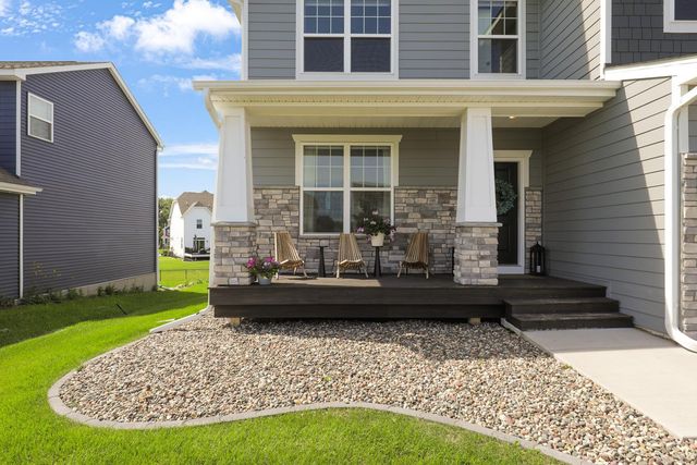 18203 Hideaway Trail, Lakeville, MN 55044