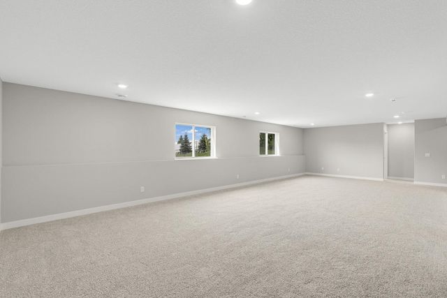 18203 Hideaway Trail, Lakeville, MN 55044