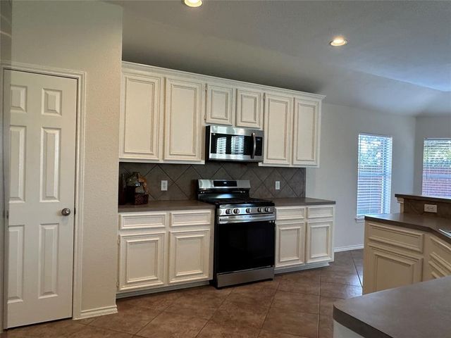 1707 Magnolia Lake, Richmond, TX 77406