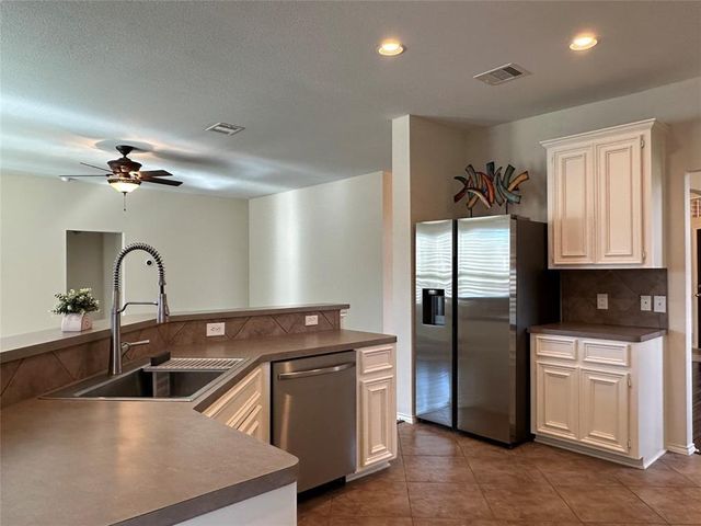 1707 Magnolia Lake, Richmond, TX 77406