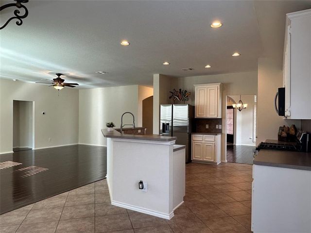 1707 Magnolia Lake, Richmond, TX 77406