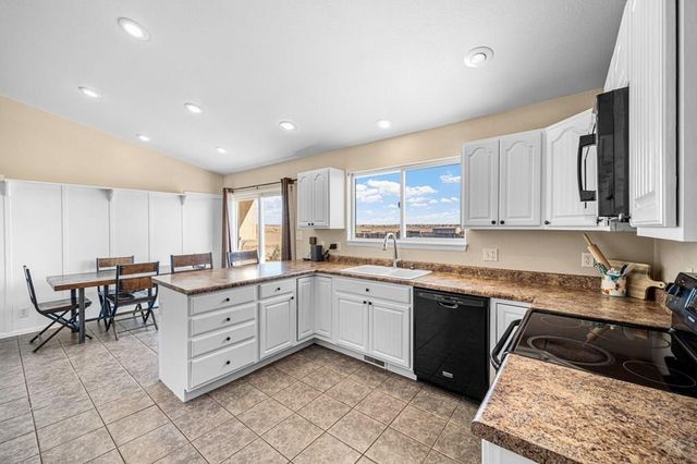 1337 E Kiva Dr, Pueblo West, CO 81007