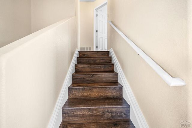 1337 E Kiva Dr, Pueblo West, CO 81007