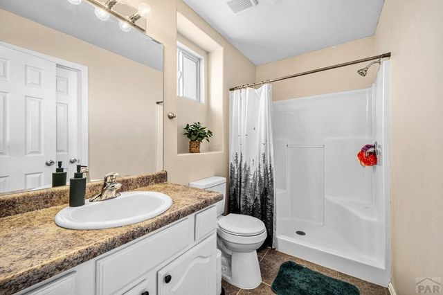 1337 E Kiva Dr, Pueblo West, CO 81007