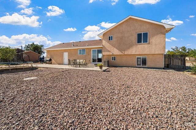 1337 E Kiva Dr, Pueblo West, CO 81007