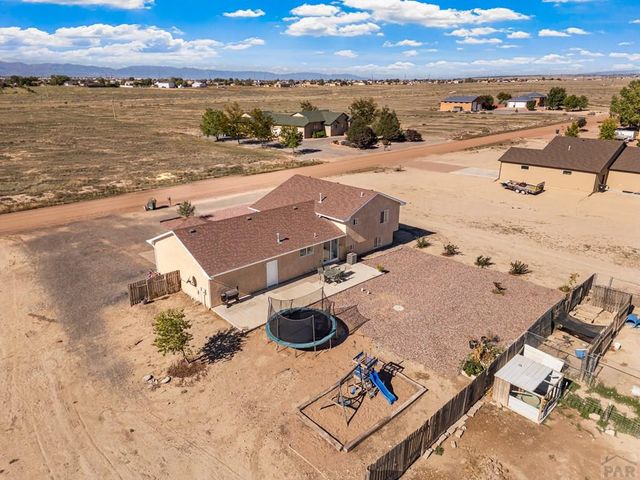 1337 E Kiva Dr, Pueblo West, CO 81007