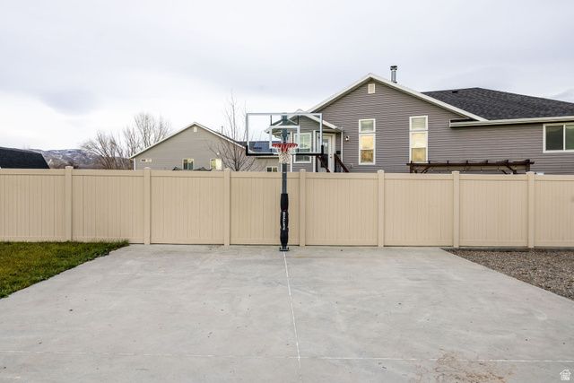 888 W 460 S, Tremonton, UT 84337