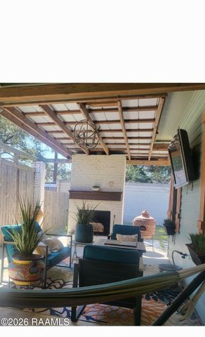 303 Summerland Key Lane, Lafayette, LA 70508