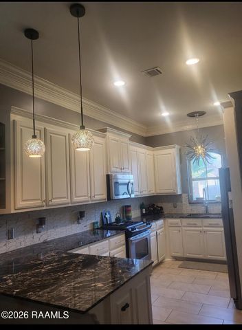 303 Summerland Key Lane, Lafayette, LA 70508