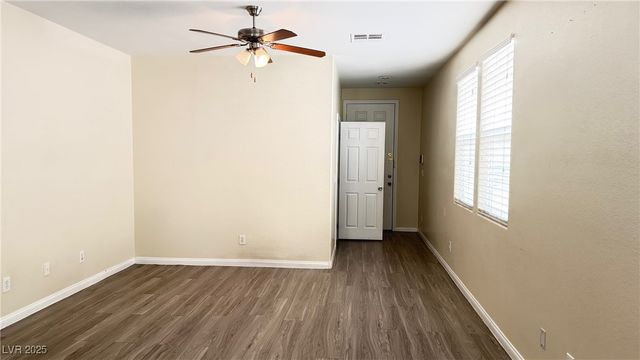 10110 Poppy Plant Street, Las Vegas, NV 89141