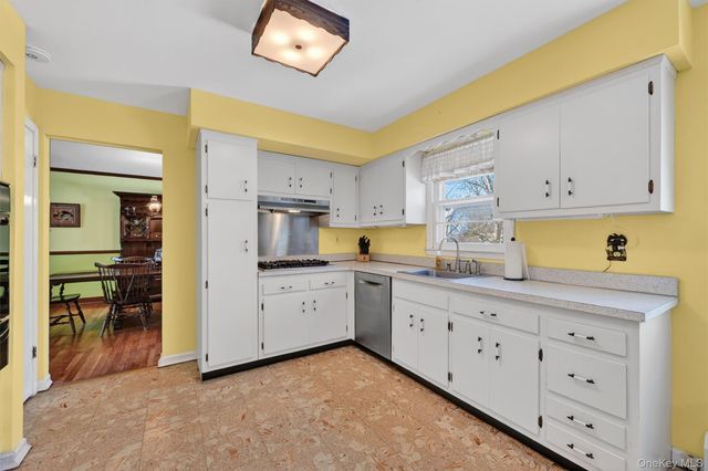 20 Ann Avenue, Stony Point, NY 10980