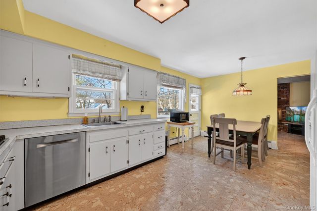 20 Ann Avenue, Stony Point, NY 10980