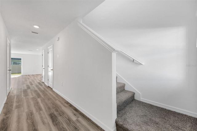 1009 SPOTTED EGRET LOOP, Ruskin, FL 33570