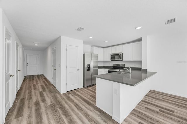 1009 SPOTTED EGRET LOOP, Ruskin, FL 33570