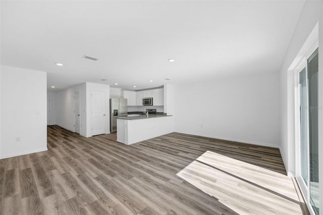 1009 SPOTTED EGRET LOOP, Ruskin, FL 33570