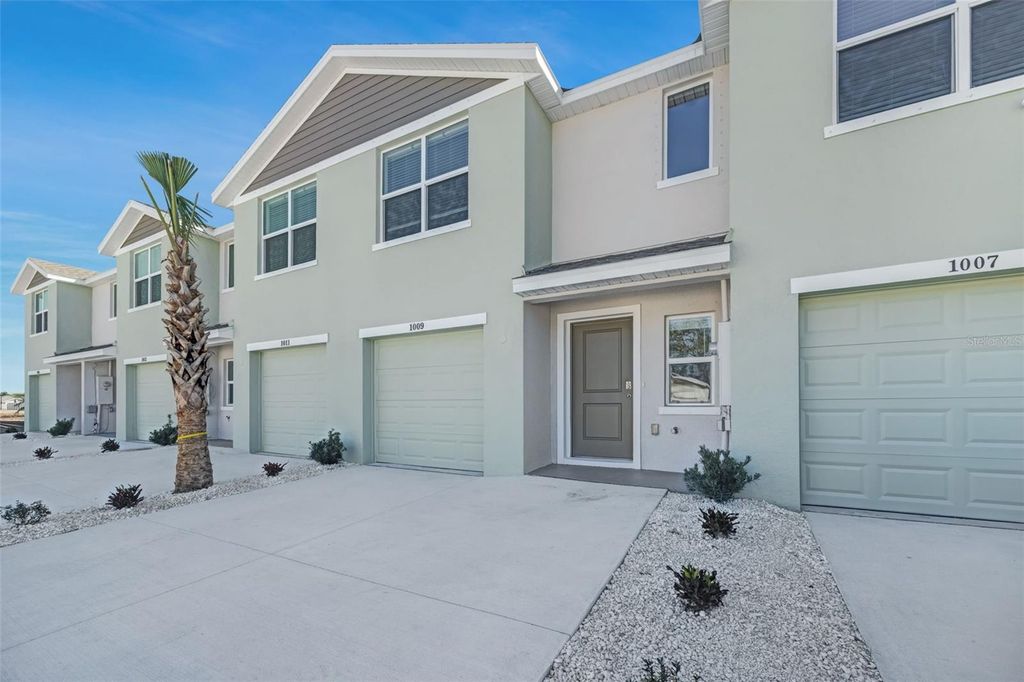 1009 SPOTTED EGRET LOOP, Ruskin, FL 33570