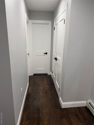 22404 95th Avenue, Queens Village, NY 11429