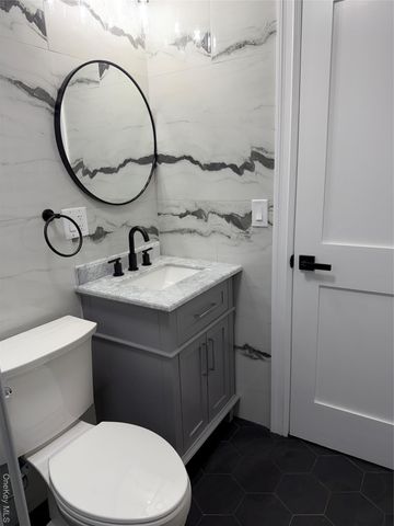 22404 95th Avenue, Queens Village, NY 11429