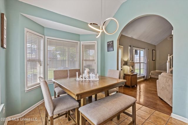 13233 Baskins Cove, Olive Branch, MS 38654